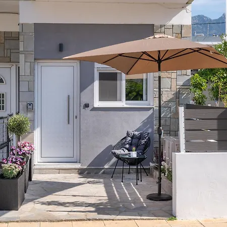 Magical Brand New Apartment Zipárion